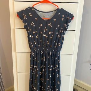 NWOT girls floor length dress